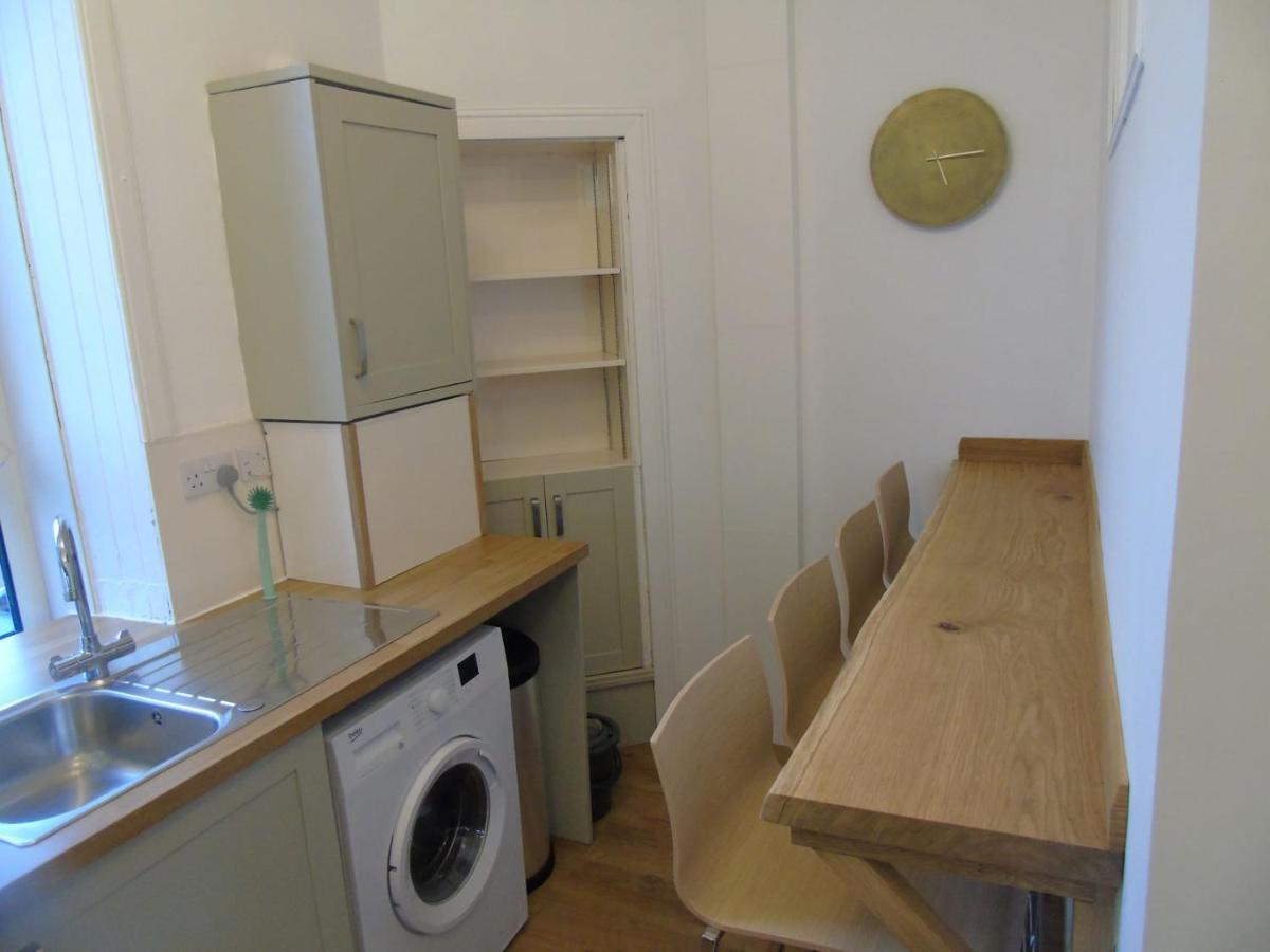 Snug - Tearlag Apartment Helensburgh Buitenkant foto