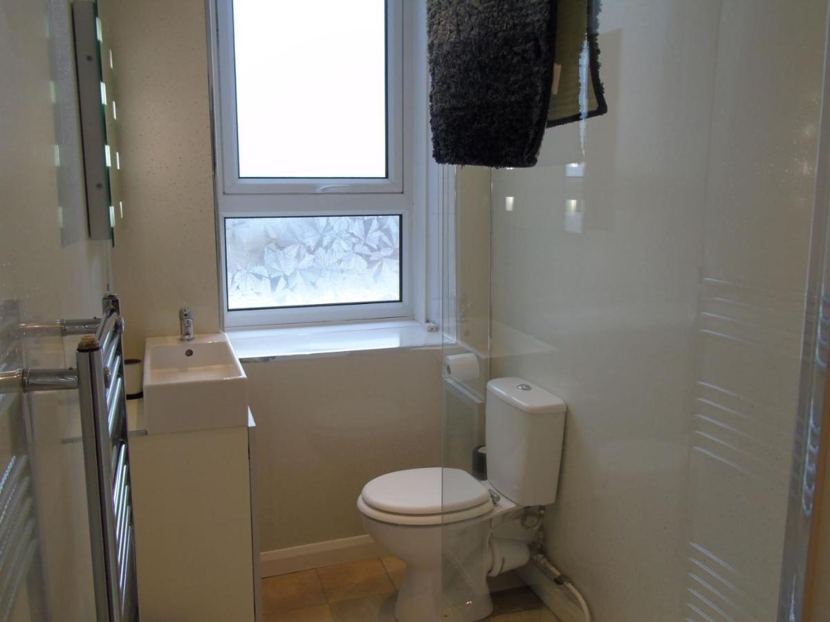 Snug - Tearlag Apartment Helensburgh Buitenkant foto